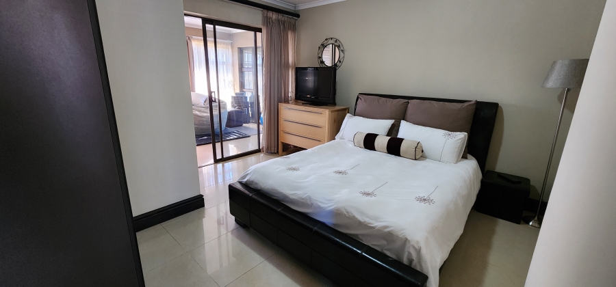 4 Bedroom Property for Sale in Parklands East Western Cape